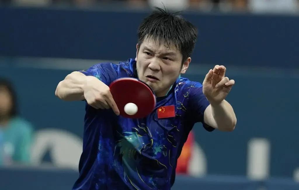 瑞典队鏖战奥地利队,樊振东点燃赛场 瑞典队鏖战奥地利队,樊振东点燃赛场