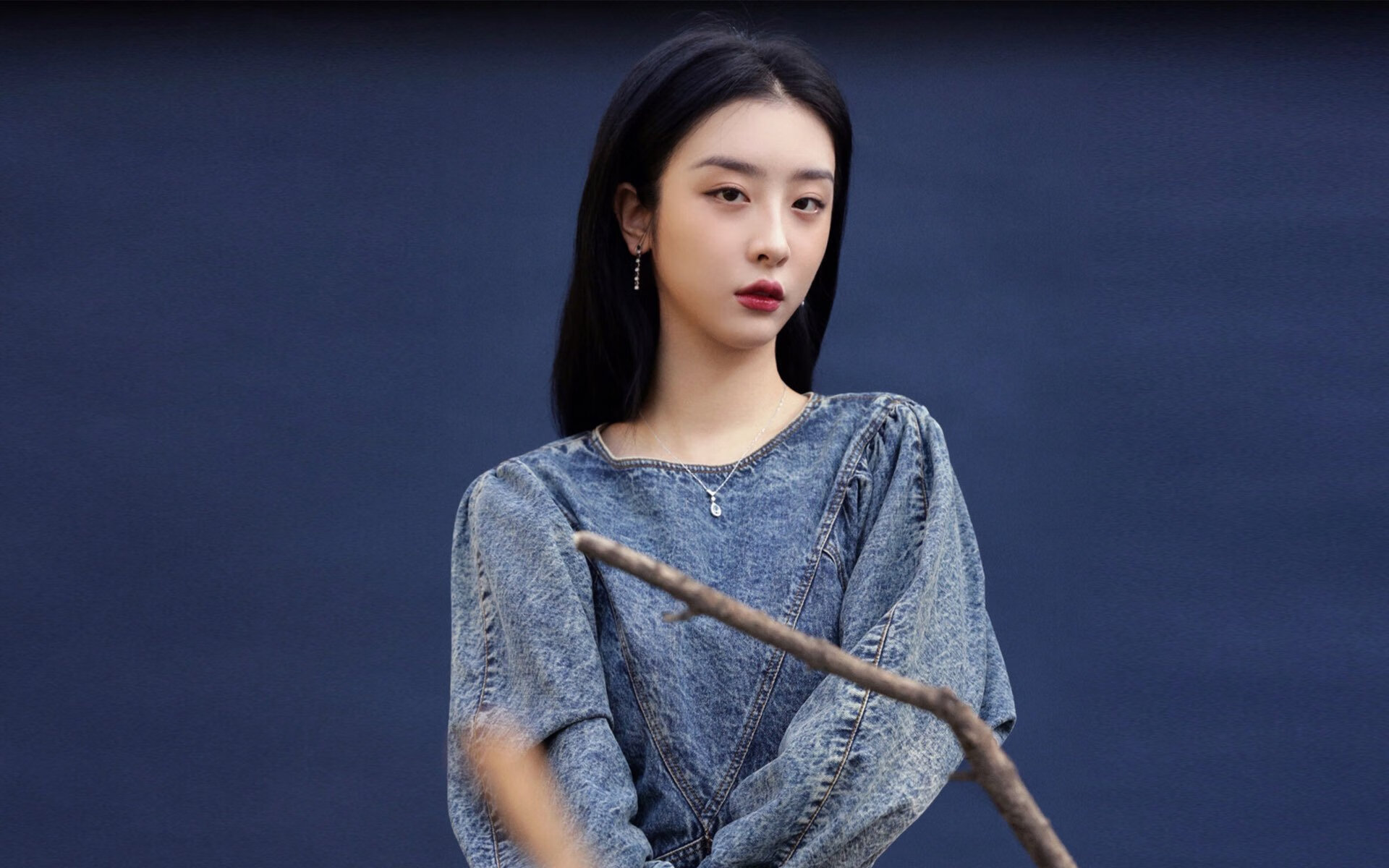 第一与终场，当F1揭幕战遇上广厦强行熄火黄蜂