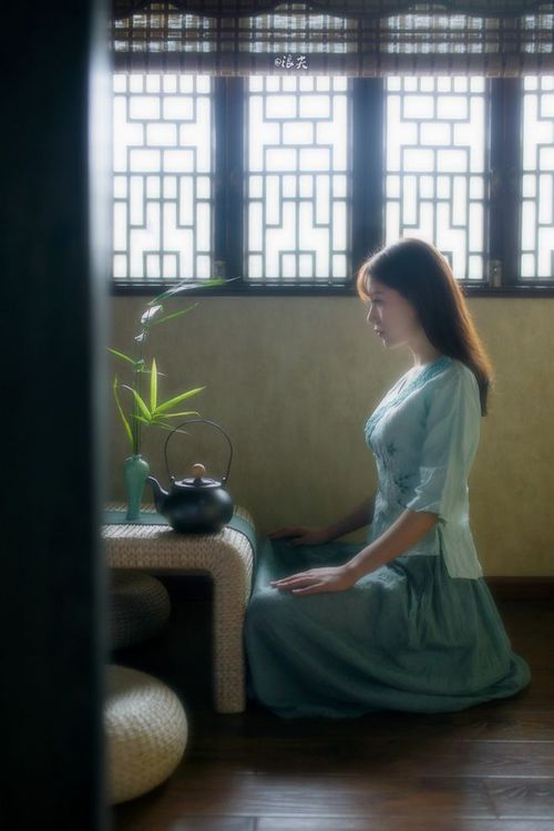 NBA季后赛焦点战，塔图姆自我救赎，凯尔特人临界点胜利击退雷霆